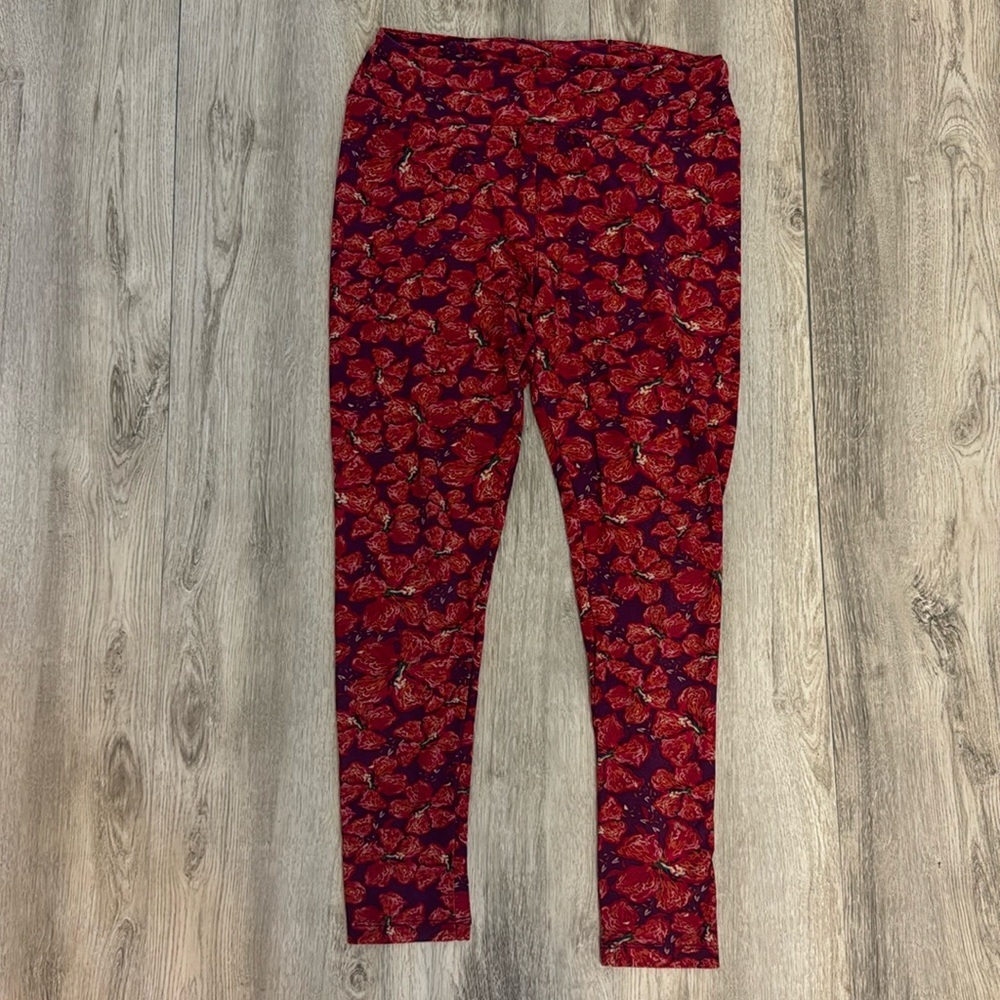 LulaRoe Tall and Curvy Leggings